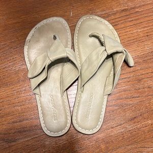 Anthropologie Bernardo Leather sandals, SIZE 8